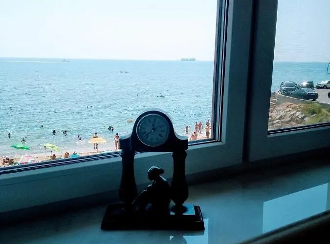 Accommodatie bij particulieren аппартаменты студия первая линия у моря в совиньоне Odessa